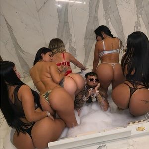 Meet your Posher, Frayan